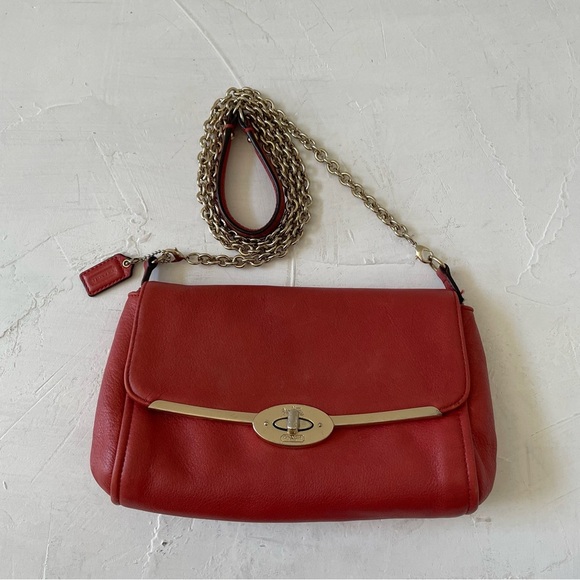 Coach Madison Chain Crossbody Bag in Scarlet Red - Picture 1 of 12